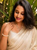 Noor Jhalar Necklace - Image 2